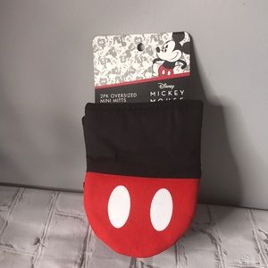 Disney Mickey Mouse 2 Pack Oversized Mini Oven Mitts